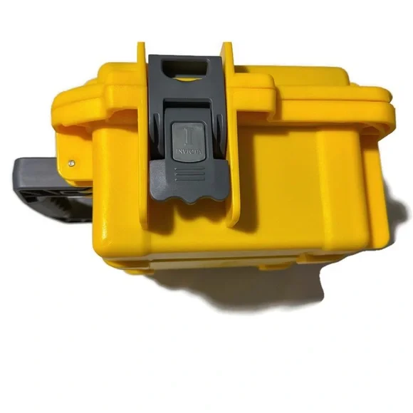 INVICTA GRAND DIVER WATCH - Picture 13 of 14